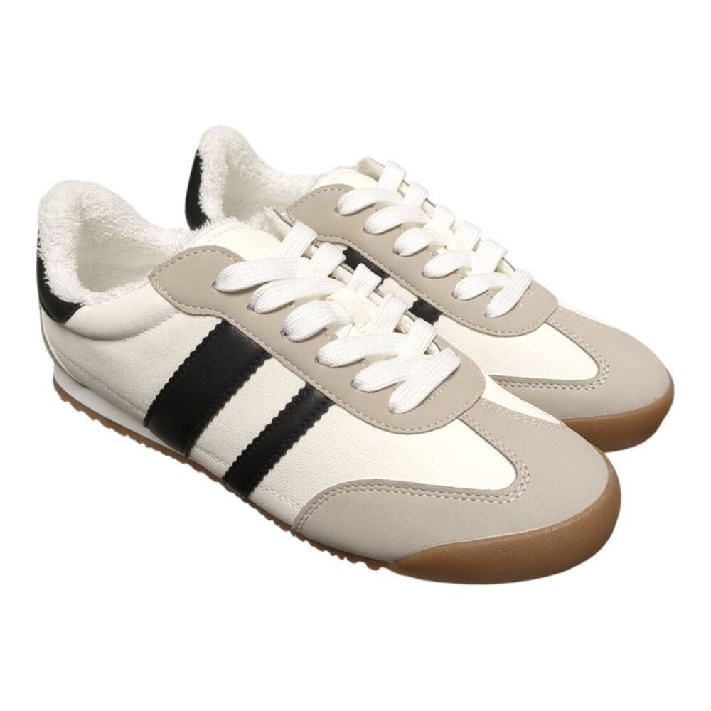 DV by Dolce Vita Women's Lightweight Classic Styled Lace-Up Sneaker - Black